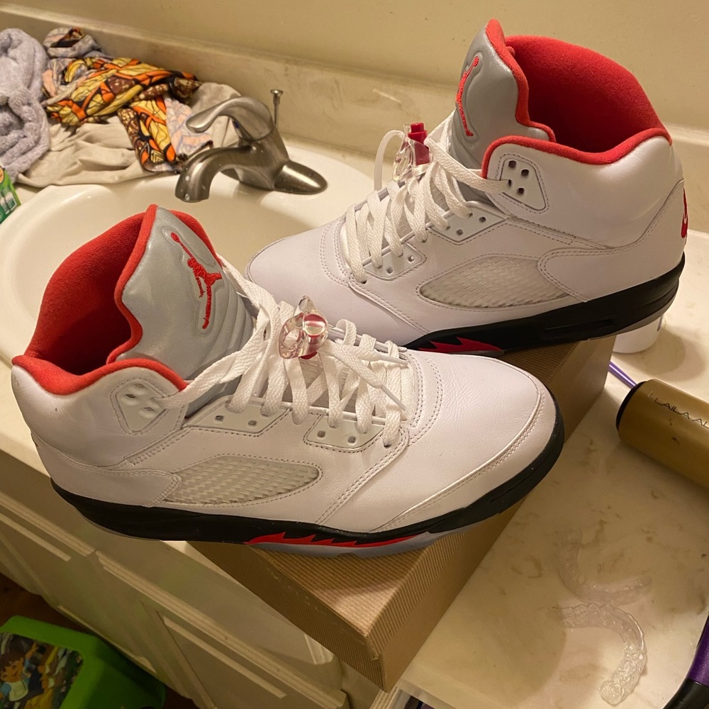 Jordan 5s